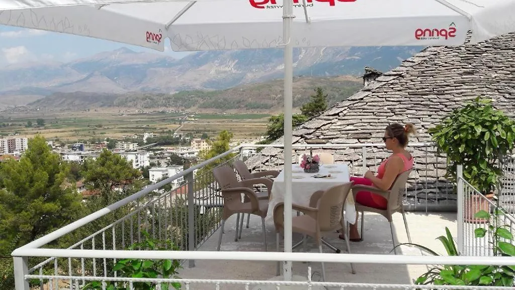 Sebastian Guesthouse Αργυρόκαστρο Διαμέρισμα